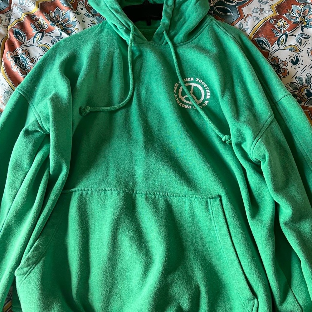 Green graphic hoodie
